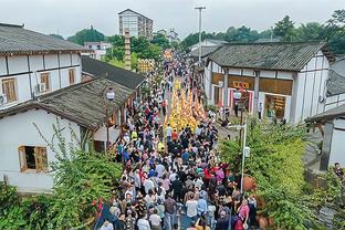 B站球王给力！奥孔武首节4中3&罚球5中5砍下11分4篮板